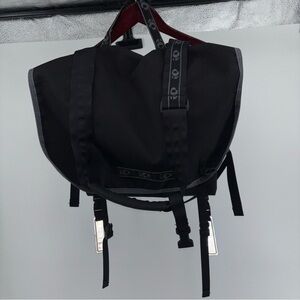 Pearl Izumi Black and Gray Messenger Bag